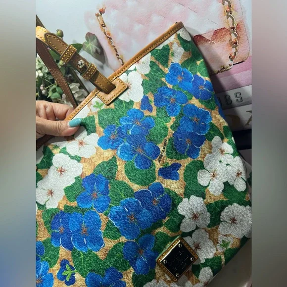 Dooney & Bourke Floral Double Handles Large Tote Shoulder Bag EUC - Picture 3 of 13
